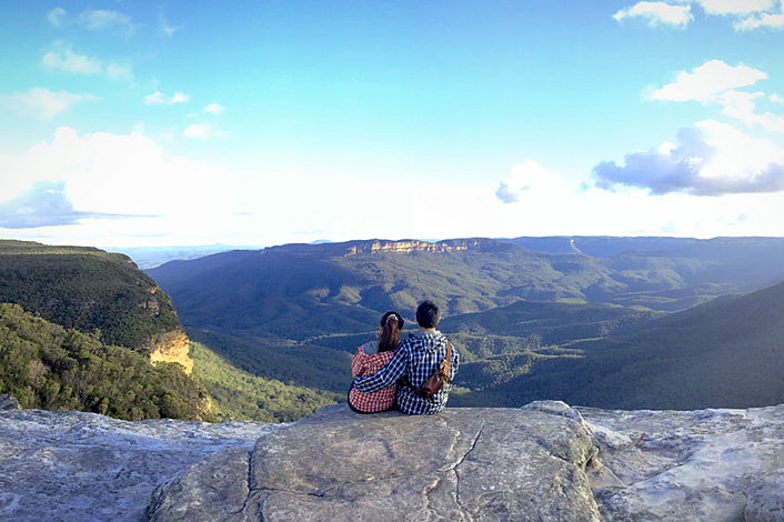 Couple overlooking the Blue Mountains