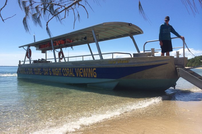 glass bottom boat