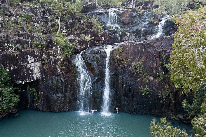 Relax, explore & enjoy lunch at Cedar Creek Falls